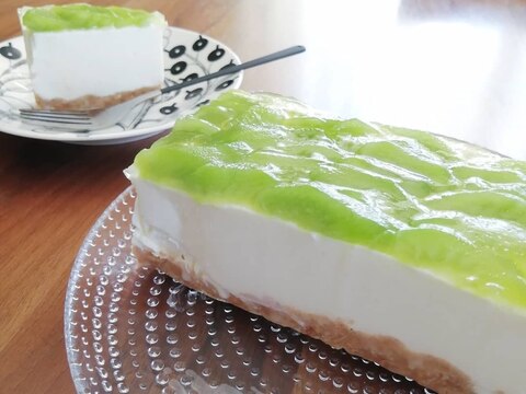 型不要!牛乳パックで作るキウイのレアチーズケーキ